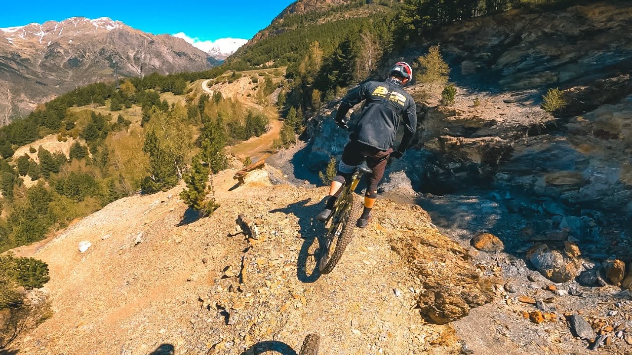 Rutas-Ciclables-Explorando-Ciudades-y-Naturaleza-en-Bicicleta - Pulso Turistico