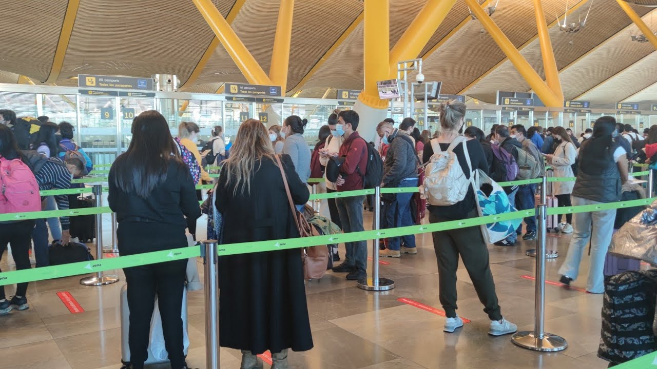 Rumbo-a-Espana-Navegando-por-el-proceso-de-inmigracion - Pulso Turistico