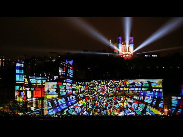 El-Festival-de-las-Luces-en-Lyon-Iluminacion-y-Espectaculo-en-Francia - Pulso Turistico El Festival de las Luces en Lyon: Iluminación y Espectáculo en Francia