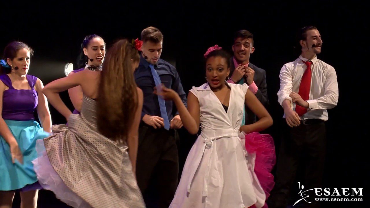 Descubre-la-escena-musical-Consejos-para-disfrutar-de-la-diversidad-musical-en-Portugal - Pulso Turistico Descubre la escena musical: Consejos para disfrutar de la diversidad musical en Portugal